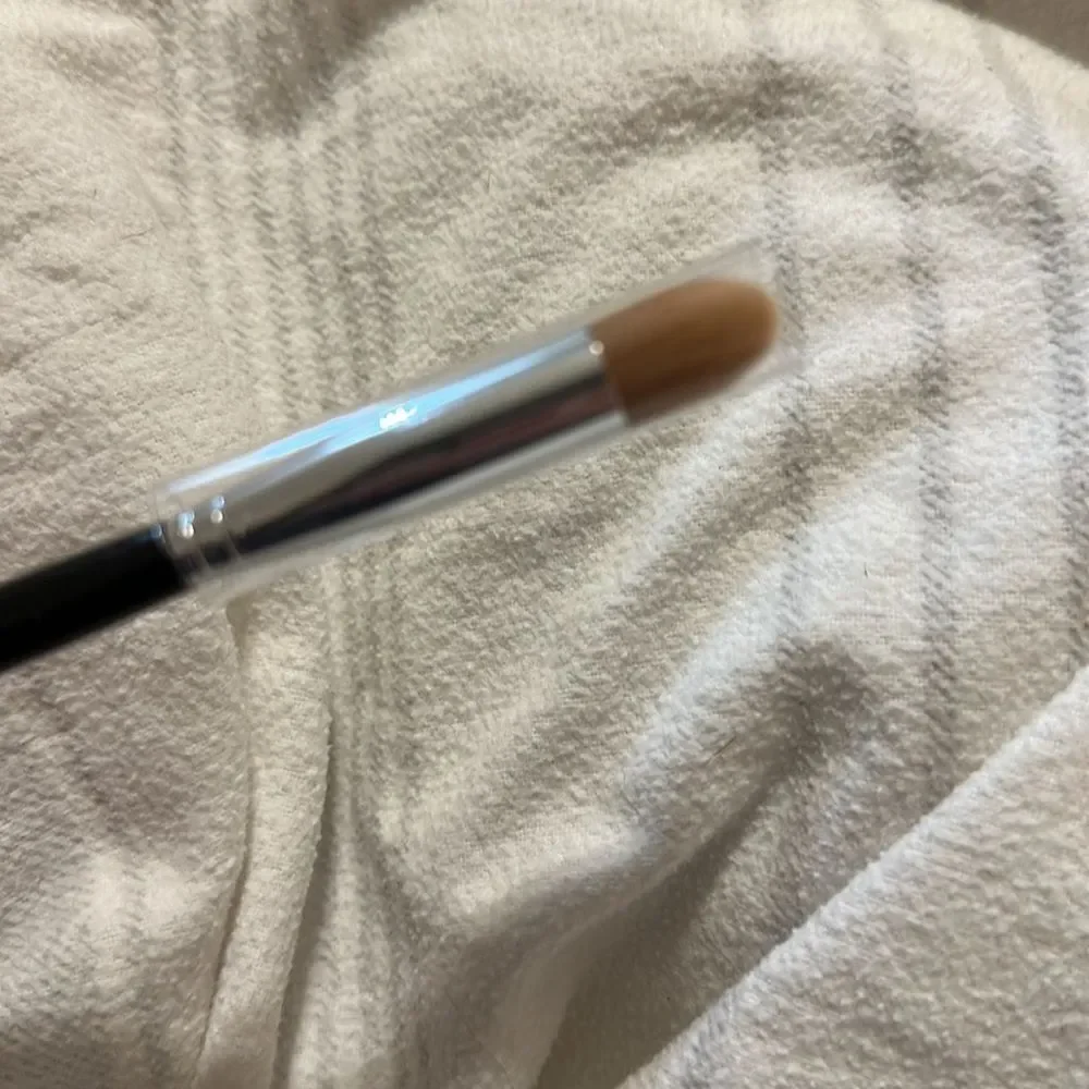 New Laura Geller Makeup Brushes